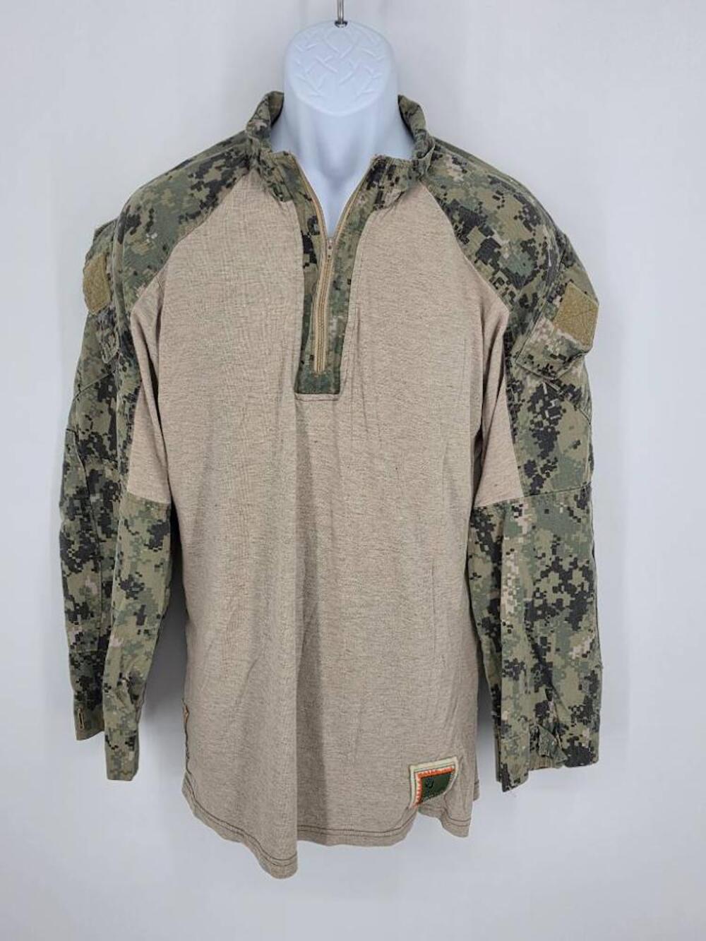 USN FROG USMC Mens Large Camo Combat Shirt AOR2 Flame Resistant Tactical